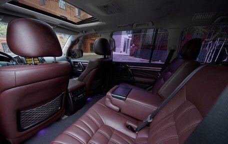 Toyota Land Cruiser 200, 2010 год, 3 200 000 рублей, 20 фотография