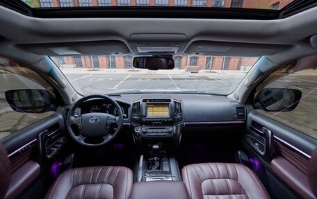 Toyota Land Cruiser 200, 2010 год, 3 200 000 рублей, 22 фотография