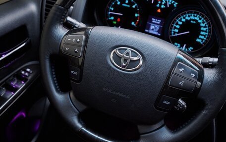 Toyota Land Cruiser 200, 2010 год, 3 200 000 рублей, 24 фотография