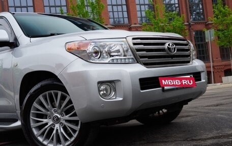 Toyota Land Cruiser 200, 2010 год, 3 200 000 рублей, 5 фотография