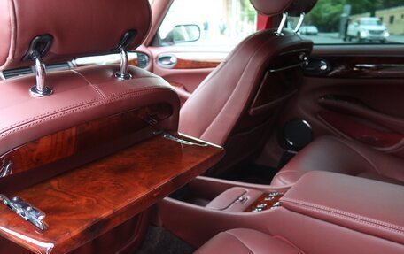 Jaguar XJR III (X350), 1998 год, 6 300 000 рублей, 12 фотография