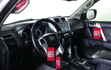 Toyota Land Cruiser Prado 150 рестайлинг 2, 2012 год, 2 750 000 рублей, 15 фотография
