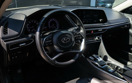 Hyundai Sonata VIII, 2019 год, 2 750 000 рублей, 12 фотография
