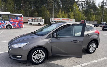 Ford Focus III, 2015 год, 1 050 000 рублей, 2 фотография