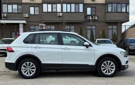 Volkswagen Tiguan II, 2020 год, 2 220 000 рублей, 5 фотография