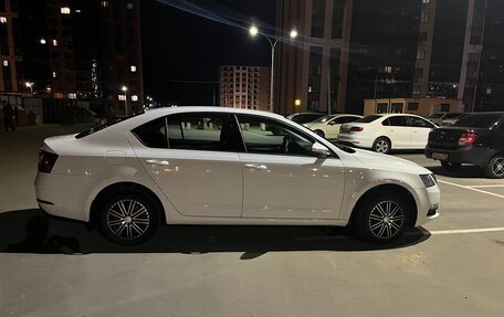 Skoda Octavia, 2017 год, 1 350 000 рублей, 4 фотография