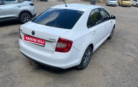 Skoda Rapid I, 2014 год, 550 000 рублей, 2 фотография