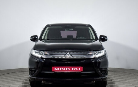 Mitsubishi Outlander III рестайлинг 3, 2017 год, 1 609 000 рублей, 2 фотография