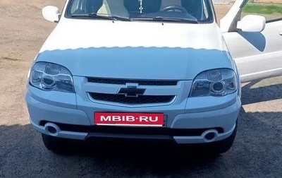 Chevrolet Niva I рестайлинг, 2011 год, 600 000 рублей, 1 фотография