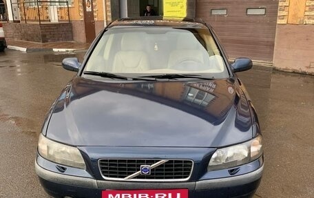 Volvo S60 III, 2002 год, 479 000 рублей, 2 фотография