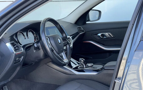 BMW 3 серия, 2019 год, 2 950 000 рублей, 3 фотография