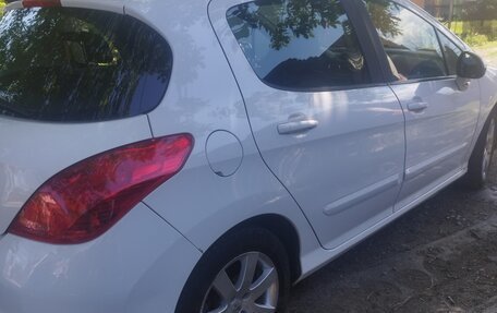 Peugeot 308 II, 2010 год, 450 000 рублей, 4 фотография