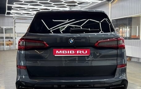BMW X5, 2019 год, 5 700 000 рублей, 4 фотография