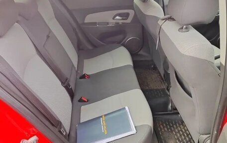 Chevrolet Cruze II, 2009 год, 530 000 рублей, 3 фотография