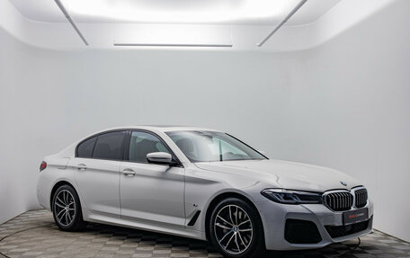 BMW 5 серия, 2023 год, 7 800 000 рублей, 3 фотография