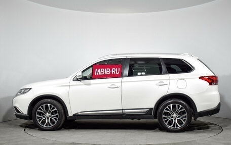 Mitsubishi Outlander III рестайлинг 3, 2017 год, 1 997 696 рублей, 8 фотография