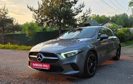 Mercedes-Benz A-Класс, 2018 год, 2 200 000 рублей, 3 фотография