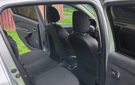 Renault Sandero II рестайлинг, 2022 год, 950 000 рублей, 11 фотография