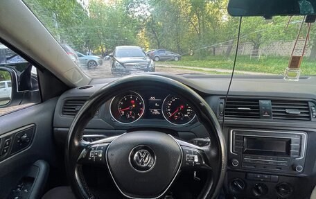 Volkswagen Jetta VI, 2015 год, 700 000 рублей, 8 фотография