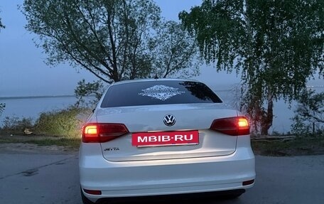Volkswagen Jetta VI, 2015 год, 700 000 рублей, 6 фотография