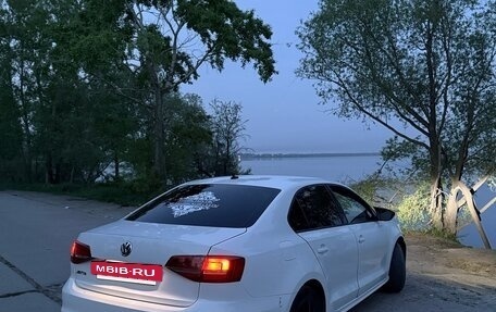 Volkswagen Jetta VI, 2015 год, 700 000 рублей, 4 фотография