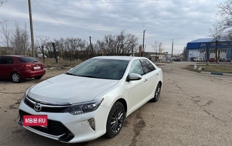 Toyota Camry, 2016 год, 1 800 000 рублей, 4 фотография