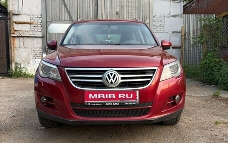 Volkswagen Tiguan I, 2009 год, 1 000 000 рублей, 1 фотография
