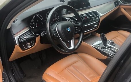 BMW 5 серия, 2019 год, 3 150 000 рублей, 3 фотография