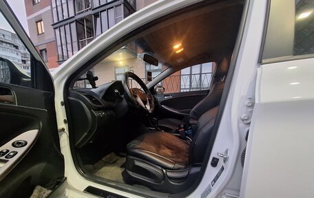 Hyundai Solaris II рестайлинг, 2016 год, 950 000 рублей, 9 фотография