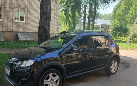 Renault Sandero II рестайлинг, 2016 год, 900 000 рублей, 6 фотография