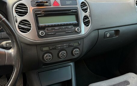 Volkswagen Tiguan I, 2009 год, 1 000 000 рублей, 13 фотография