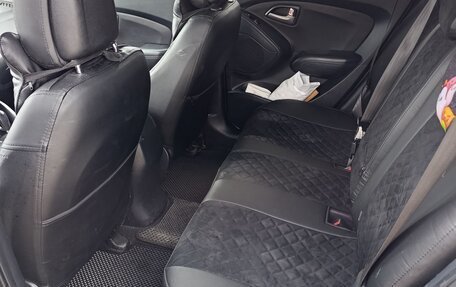 Hyundai ix35 I рестайлинг, 2012 год, 1 200 000 рублей, 10 фотография