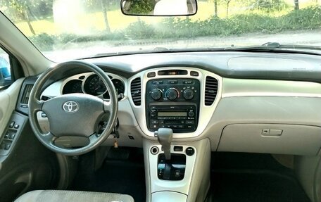 Toyota Highlander III, 2005 год, 970 000 рублей, 5 фотография