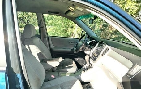 Toyota Highlander III, 2005 год, 970 000 рублей, 9 фотография