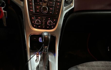 Opel Astra J, 2014 год, 850 000 рублей, 9 фотография