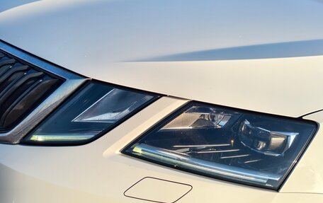 Skoda Octavia, 2017 год, 1 980 000 рублей, 11 фотография