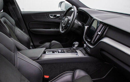 Volvo XC60 II, 2019 год, 3 580 000 рублей, 9 фотография