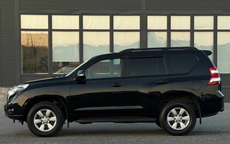 Toyota Land Cruiser Prado 150 рестайлинг 2, 2014 год, 3 250 000 рублей, 13 фотография