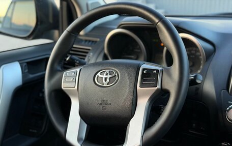 Toyota Land Cruiser Prado 150 рестайлинг 2, 2014 год, 3 250 000 рублей, 17 фотография