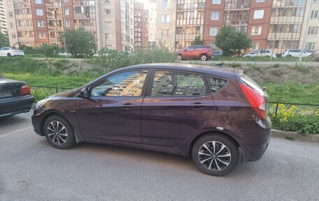 Hyundai Solaris II рестайлинг, 2012 год, 33 000 рублей, 4 фотография