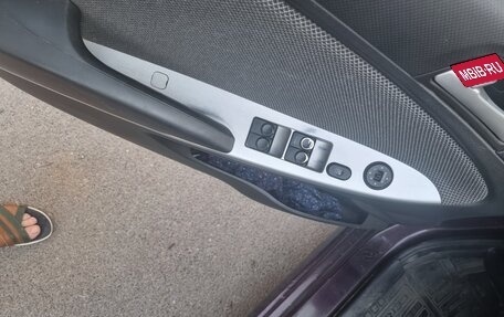Hyundai Solaris II рестайлинг, 2012 год, 33 000 рублей, 6 фотография