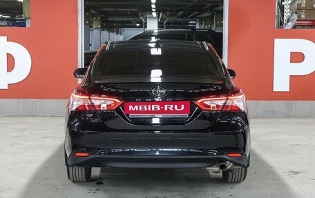 Toyota Camry, 2020 год, 2 998 000 рублей, 17 фотография