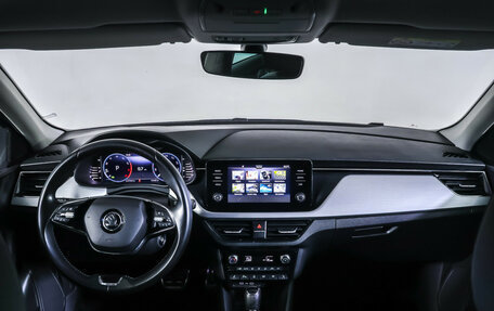 Skoda Rapid II, 2021 год, 1 699 000 рублей, 14 фотография