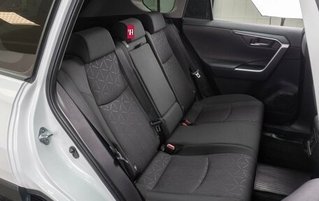 Toyota RAV4, 2020 год, 4 249 000 рублей, 13 фотография