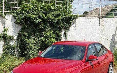 BMW 3 серия, 2015 год, 1 865 000 рублей, 15 фотография