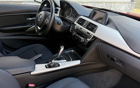 BMW 3 серия, 2015 год, 1 865 000 рублей, 27 фотография
