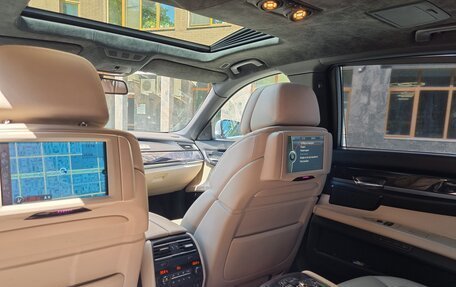 BMW 7 серия, 2010 год, 1 620 000 рублей, 11 фотография