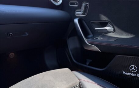 Mercedes-Benz A-Класс AMG, 2021 год, 3 520 000 рублей, 14 фотография