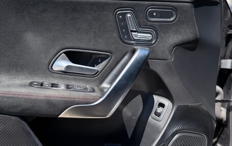 Mercedes-Benz A-Класс AMG, 2021 год, 3 520 000 рублей, 17 фотография