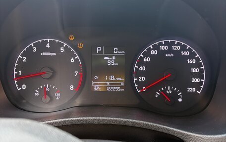 Hyundai Solaris II рестайлинг, 2018 год, 1 150 000 рублей, 10 фотография
